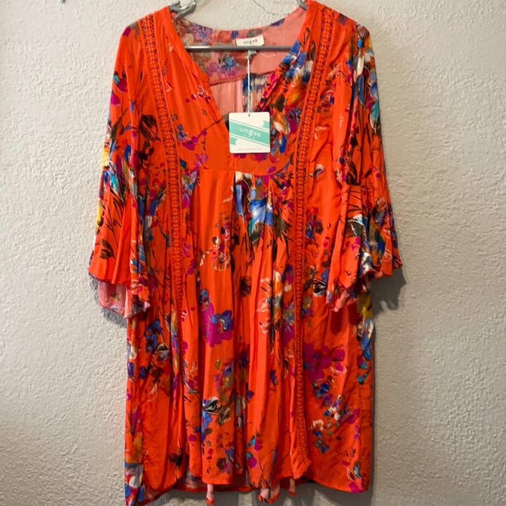 Umgee multi color dress size small